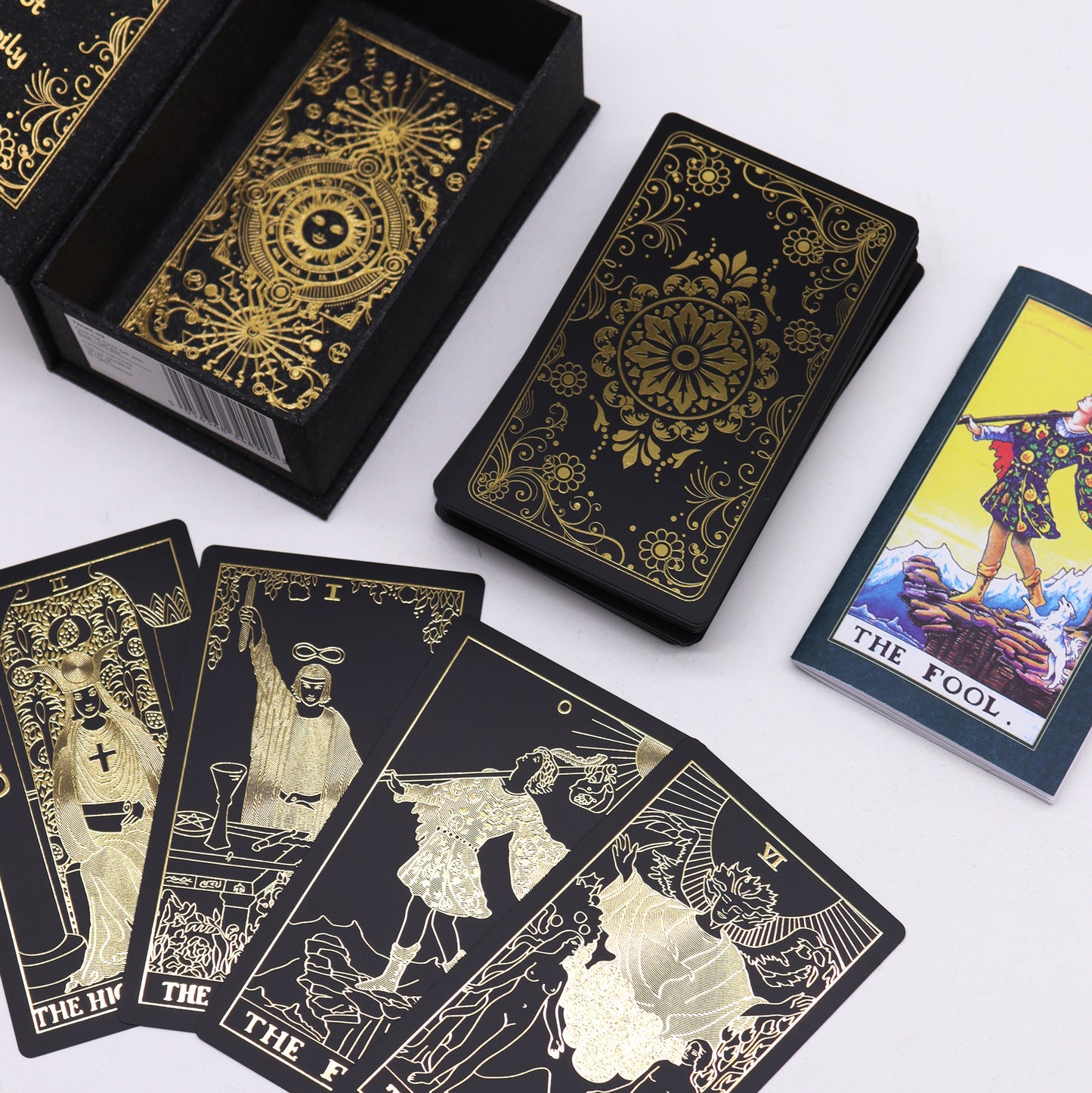 Black & Gold Traditional Tarot Deck With Guidebook
