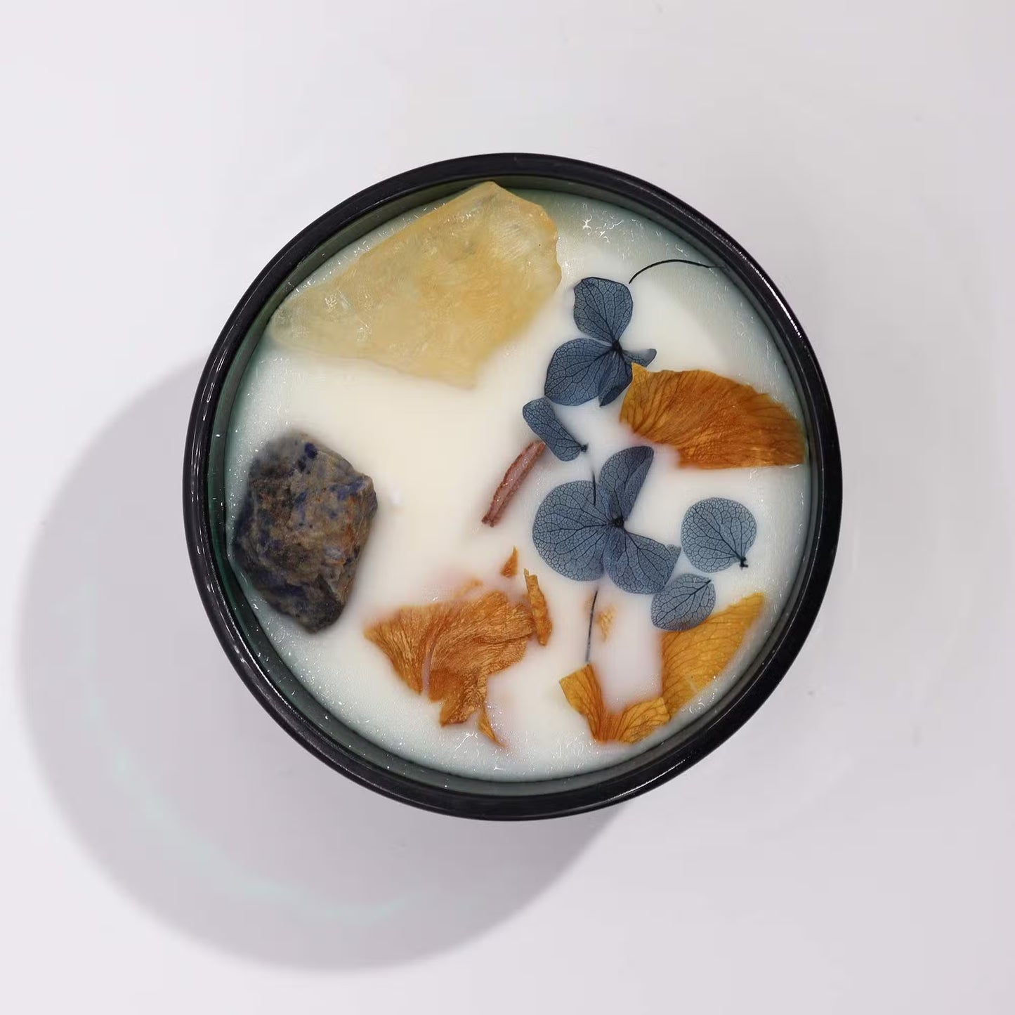 The Sun Crystal Candle - Citrine, Sodalite & Citrus