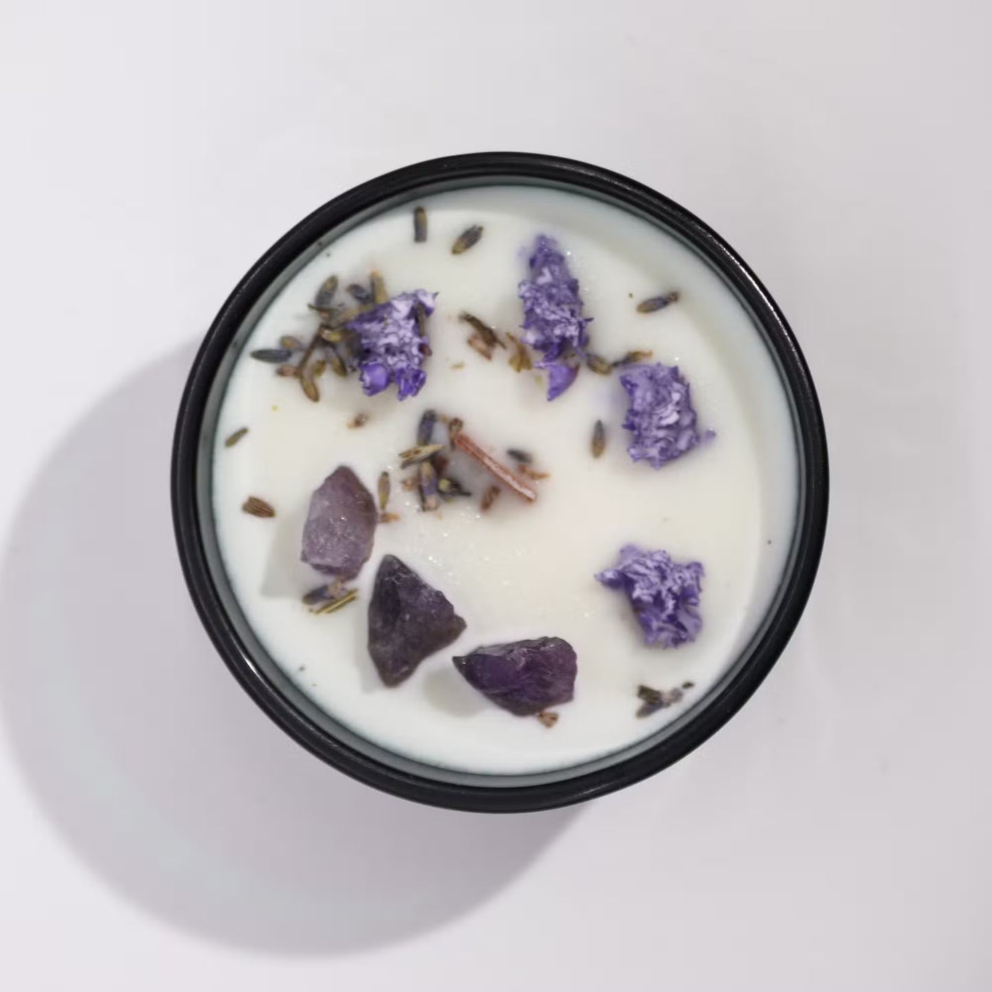The Moon Crystal Candle - Amethyst & Lavender